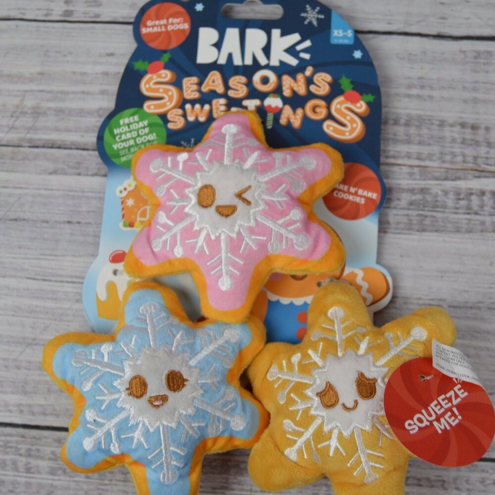 Bark Box Snowflakes Season’s Sweetings Christmas Plush XS/S 0-20 Lbs Dog Toys